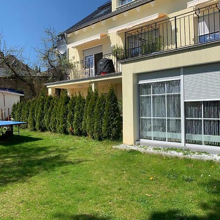 Terrassenwohnung In Estenfeld Bei Wuerzburg Dış mekan fotoğraf