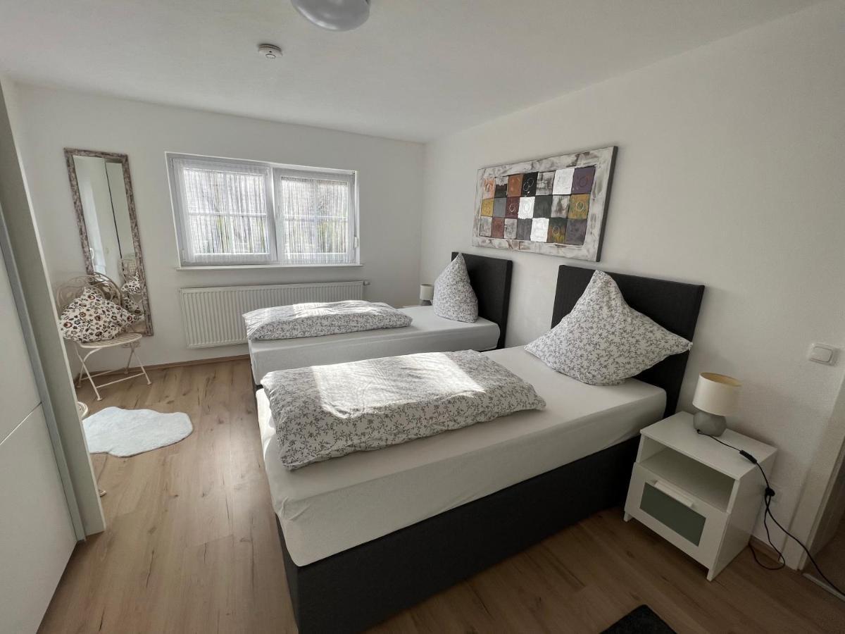Terrassenwohnung In Estenfeld Bei Wuerzburg Dış mekan fotoğraf