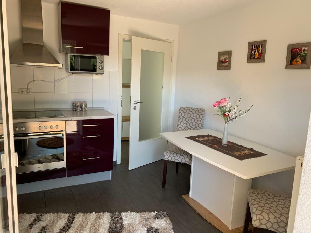 Terrassenwohnung In Estenfeld Bei Wuerzburg Dış mekan fotoğraf