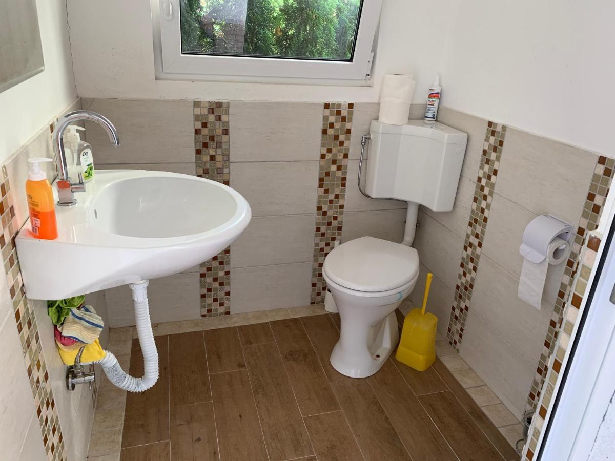 Terrassenwohnung In Estenfeld Bei Wuerzburg Dış mekan fotoğraf